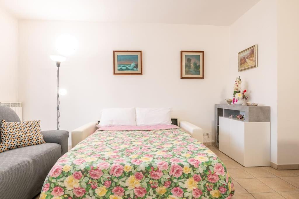 Apartament Grace'S House Piza Zewnętrze zdjęcie