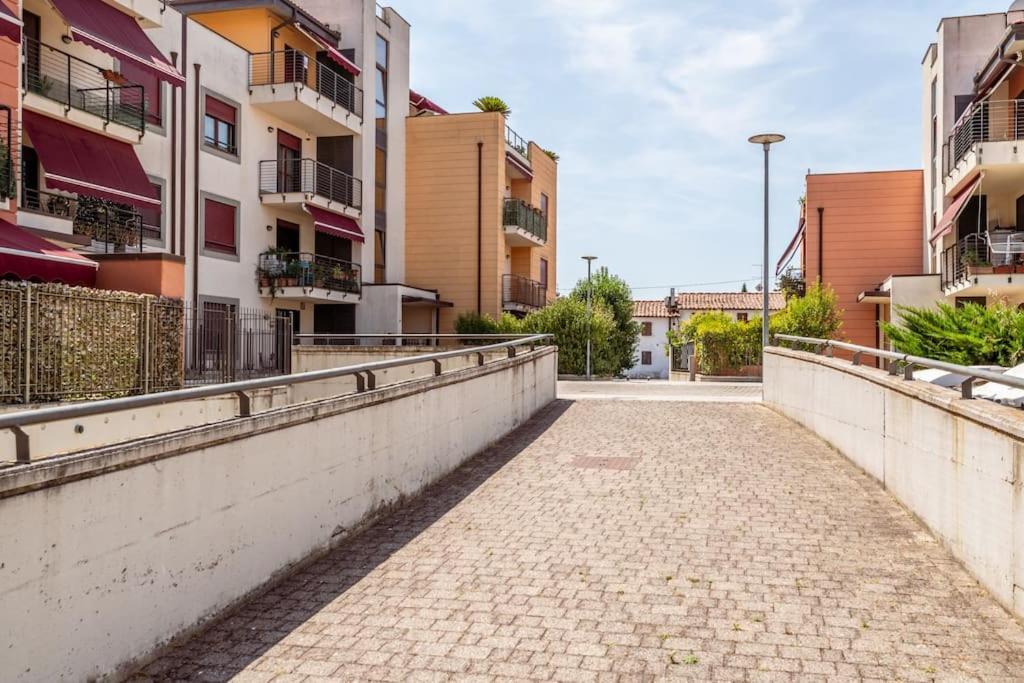Apartament Grace'S House Piza Zewnętrze zdjęcie