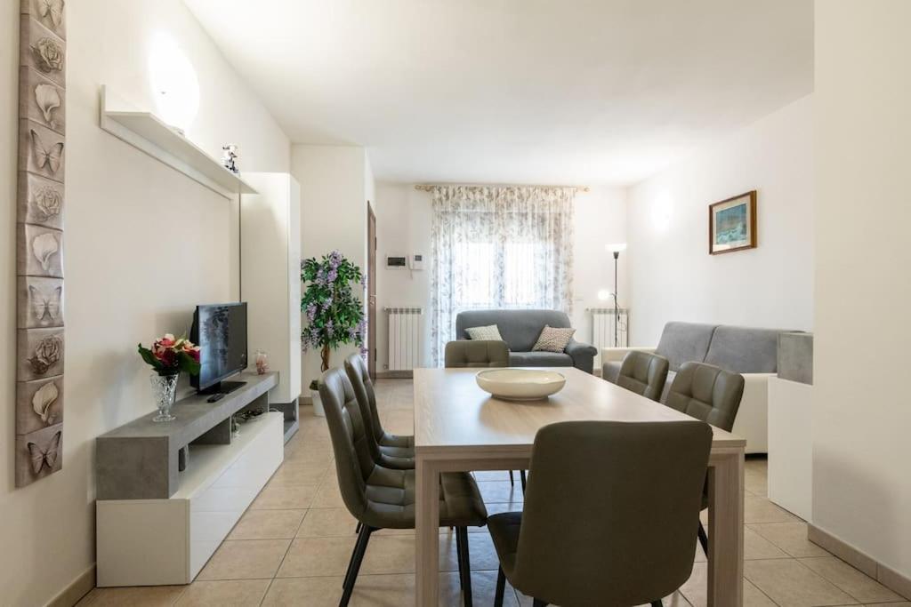 Apartament Grace'S House Piza Zewnętrze zdjęcie